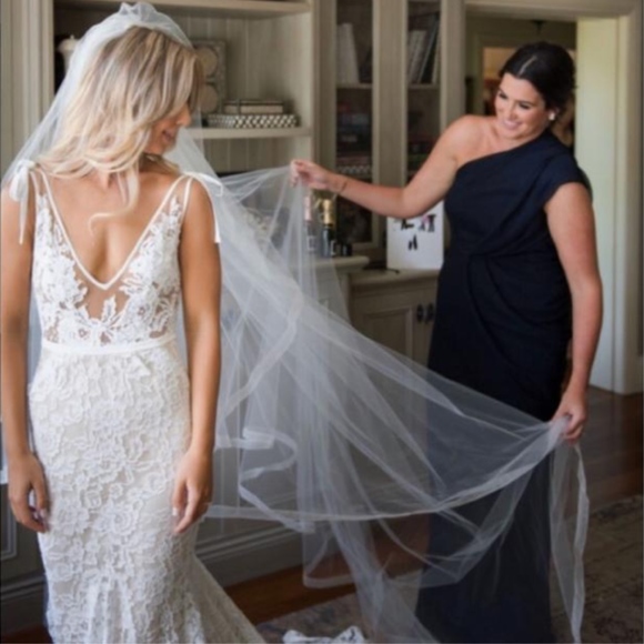 Inbal Dror White Lace Crochet Wedding Dress - Picture 2 of 5